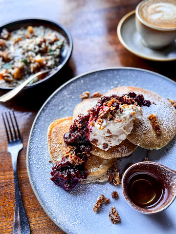 Super Loco Robertson Quay by null