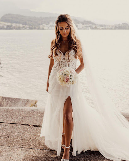 Rain Bridalwear - Thumbnail
