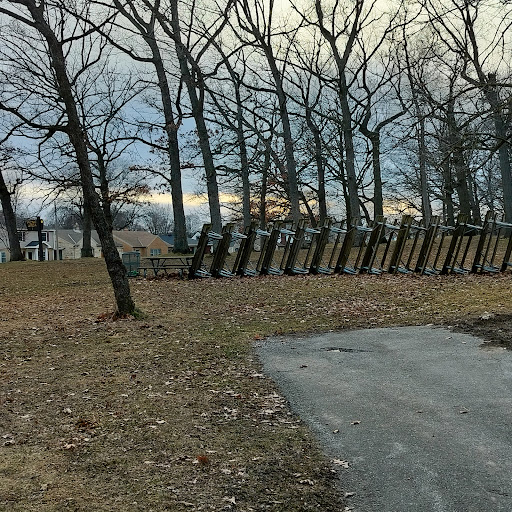Wisconsin Avenue Park Gallery - United States