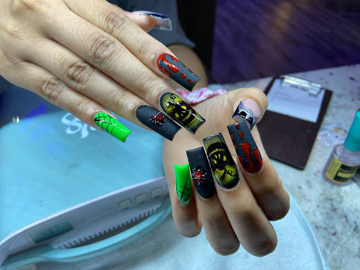 Hermes T Salon & Suites - Thumbnail