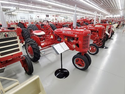 Farmall-Land USA