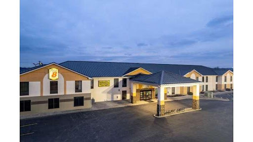 Super 8 by Wyndham Shepherdsville