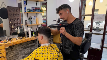 Peluqueria y Barberia Studio Dahouti