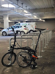 Photo n°18 de PODEAC installation rack velo Paris & Île-de-France à Paris (Range-vélos)