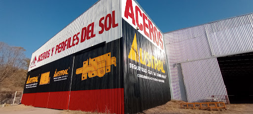 Surtiaceros S. A. de C. V.