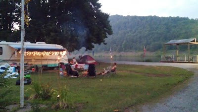 Rivers Edge Campground-Marina