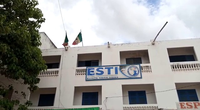 ESTI THIES - Ecole Supérieure des Technologies Informatiques