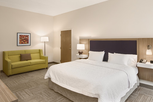 Hampton Inn Lagrange near Callaway Gardens - Thumbnail