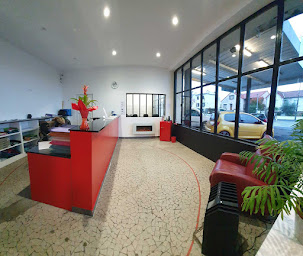 Photo n°4 de Essonne Location Véhicules à Viry-Châtillon (Agence de location de fourgonnettes)