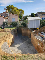 Photo n°7 de CTT (Création Thomas Terrassement) à Dieupentale (Société de transport routier)