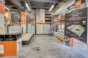 Photo n°12 de La Plateforme du Bâtiment - PARIS 11e - BD JULES FERRY à Paris (Magasin de vêtements professionnels)