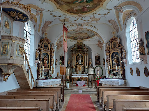 Katholische Pfarrkirche St. Johannes Baptist
