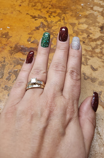 V Nails Inc