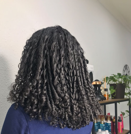 Singular Curly - Visual