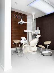 Photo n°5 de Docteur Nicolas GOLVAN à Saint-Thibault-des-Vignes (Dentiste)