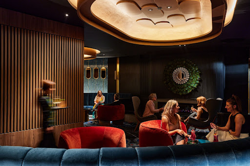 The Birdcage Bar - Thumbnail