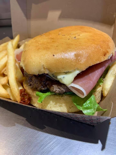 Photo 3 - Ciro Burger