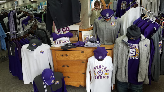 Squire Shoppe 421 Grand Ave, Spencer, IA 51301