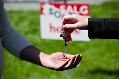 real-estate-agency