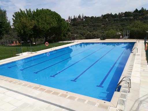 Chiringuito Piscina de la 4a - Thumbnail