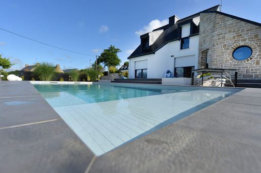 Photo de Bati Piscine à Neyron (01700)