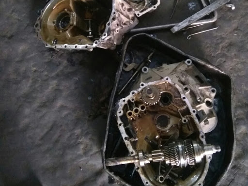 Gear box of Fiat Linea 2012 manual transmission repaired...👍