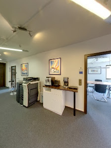 Dr. Hufenbach u. Partner GmbH & Co. KG Düstere-Eichen-Weg 50, 37073 Göttingen, Deutschland