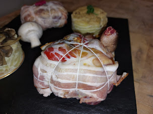 Photo n°29 de LE TAILLE BAVETTE 