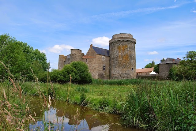 Château de Saint Mesmin