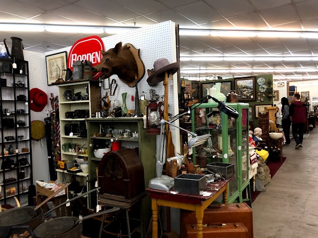 Newburgh Vintage Emporium