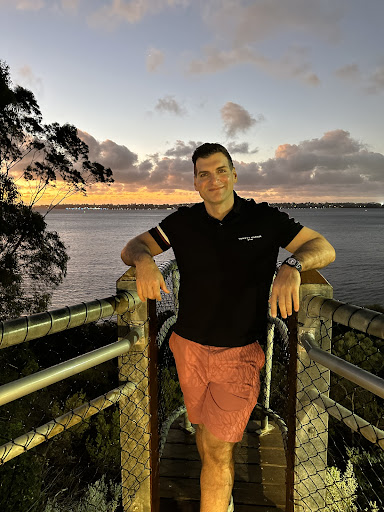 Dr Mutaz Amin - Thumbnail