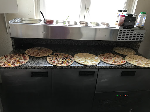 Photo 1 - Mond'O Pizza