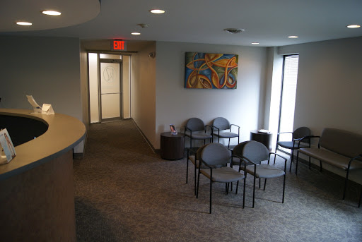 East Greenbush Dental Care: DeSantis Antony DDS