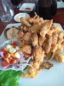 Pescados y Mariscos El Porteño 5