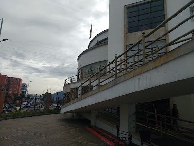Photos of Federico Lleras Dermatological Center