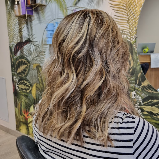 July Coiffure