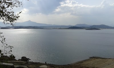Photos of Inginiyagala Rest House