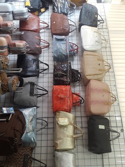 Photos of Articles DE VOYAGE