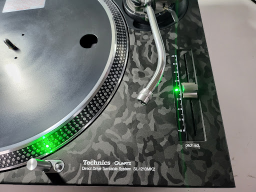 Just Technics - Visual