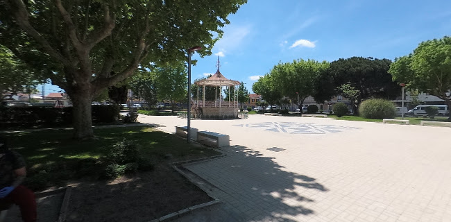 Avaliações doIgreja do Pinhal Novo em Palmela - Igreja