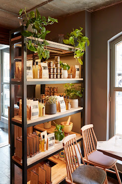 Lahpet Larder by null