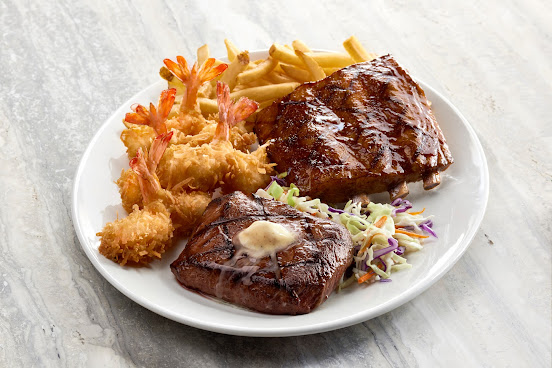 Rainforest Cafe by null