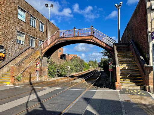 Poole - Visual
