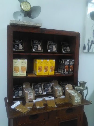 Photos of Tamboti Furniture, Gifts and Treats