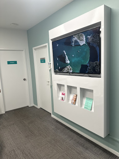 Surfers Dental Centre - Thumbnail