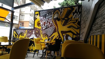 Yellow Black Cafe Restaurant