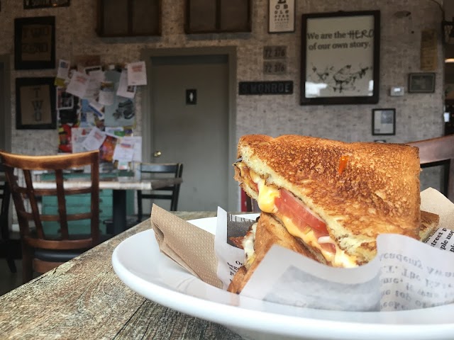 Robust Coffee Lounge