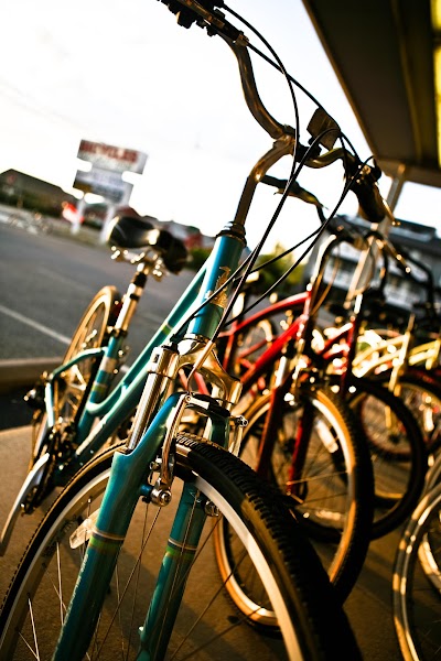 Fenwick Islander Bicycle Shoppe