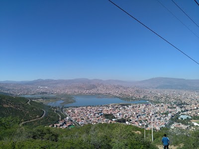Photos of Laguna Alalay