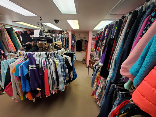 Georgie Lu's Childrens Consignments - Thumbnail